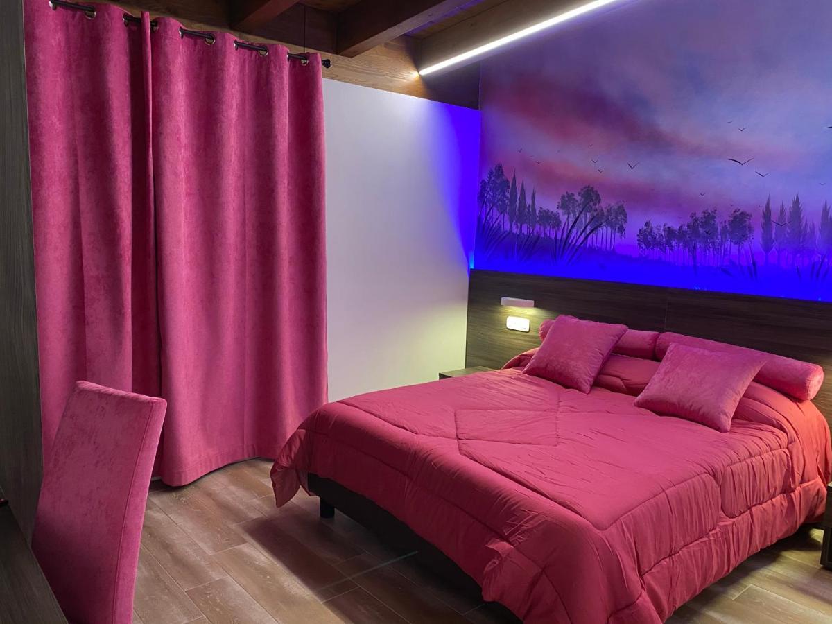Oasilandia Bed & Breakfast Dorno Екстериор снимка